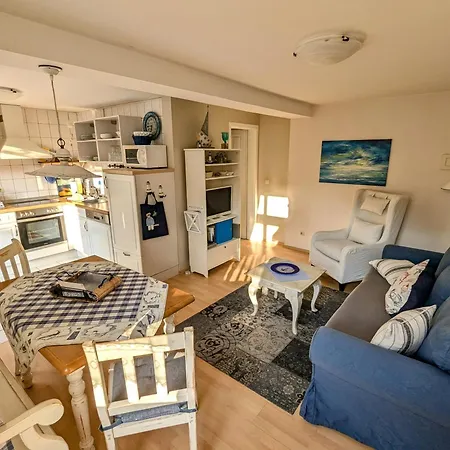 Captains Corner In Apartment